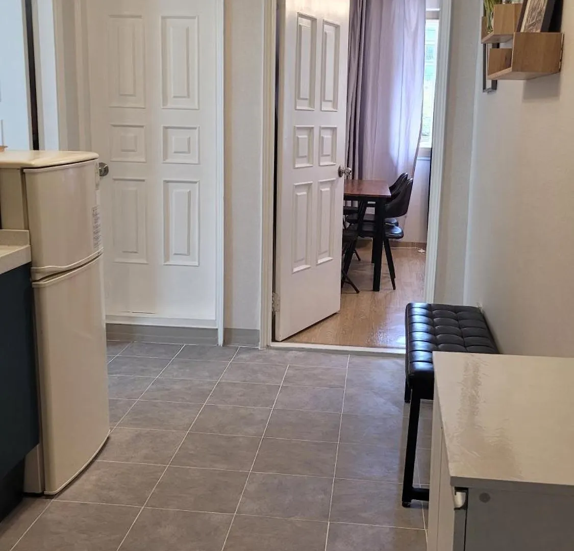 Cosy 2 Room Flat Nearby River Seul